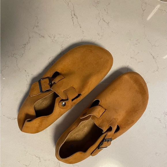 Suede Slip-On Clogs Tan Brown Size 10.5 NWOT - Picture 3 of 6